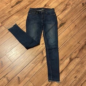 Lucky “Brooks” skinny jeans size 6 (28)